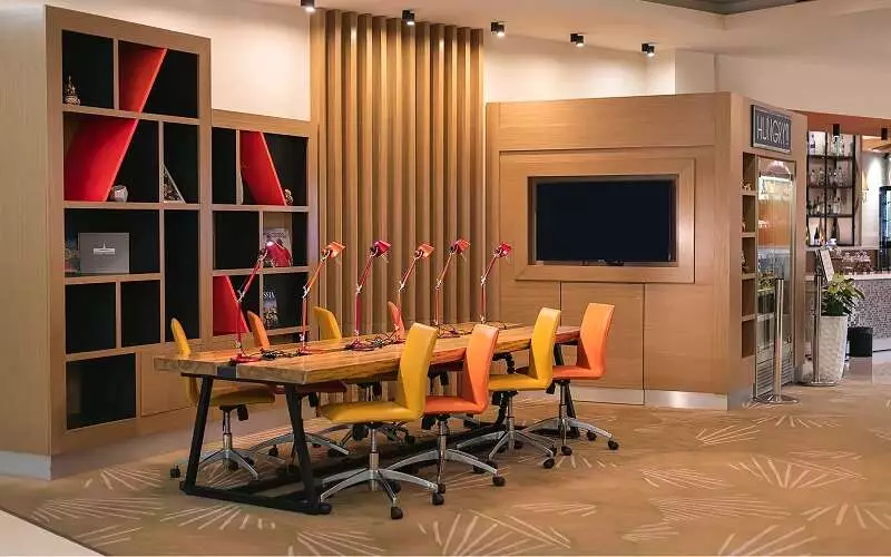 هالیدی این سوکولنیکی